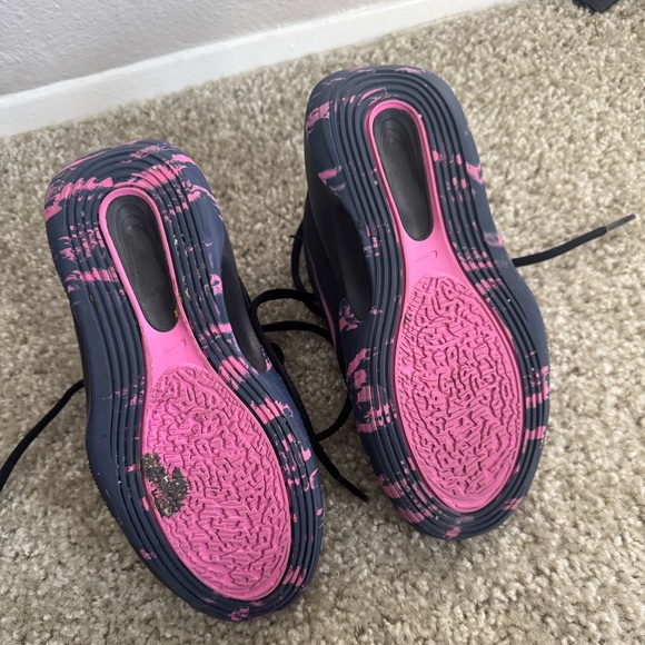 Kids Nike Shoes Size 1 Youth - Picture 4 of 4